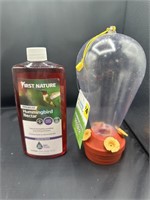 9in Hummingbird Feeder & 16oz Nectar Concentrate