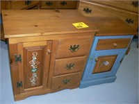 2 WOODEN CABINETS