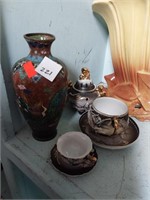 Closienne  Vase & Dragonware Pcs.