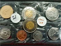 Collection MINT complète de monnaie du CANADA 2000