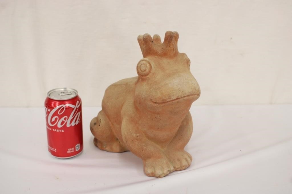 9" Tall Terra Cotta Frog Prince