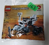 LEGO TECHNIC- MARS ROVER