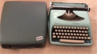 Remington Streamliner Sperry Rand Typewriter