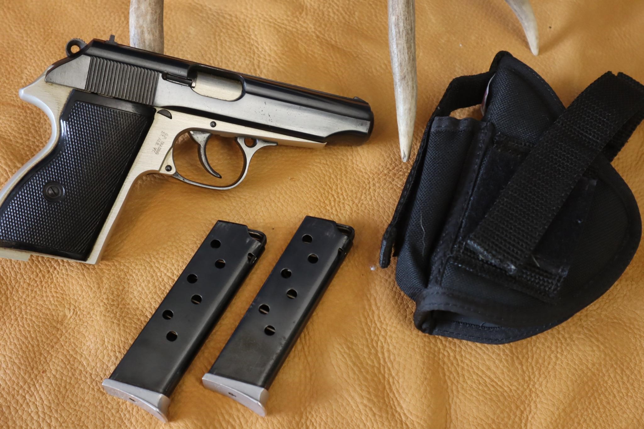 FEG PA-63 in 9x18, duo-tone, w/holster, 2 mags