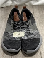 Skechers Men’s Slip On Shoes Size 9 (light Use)