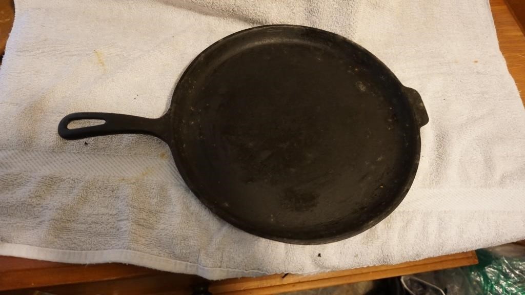 Vintage Griddle Cast Iron Pan