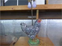 Ceramic Dominaker Chicken Lamp that has been