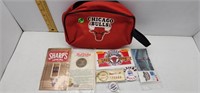 CHICAGO BULLS COSMETIC BAG W/ 7PC PINS PATCHES