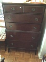 Chest Of Drawers 20x34x54 No Contents