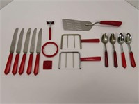 Red Handled Kitchenware (Keen Kutter)