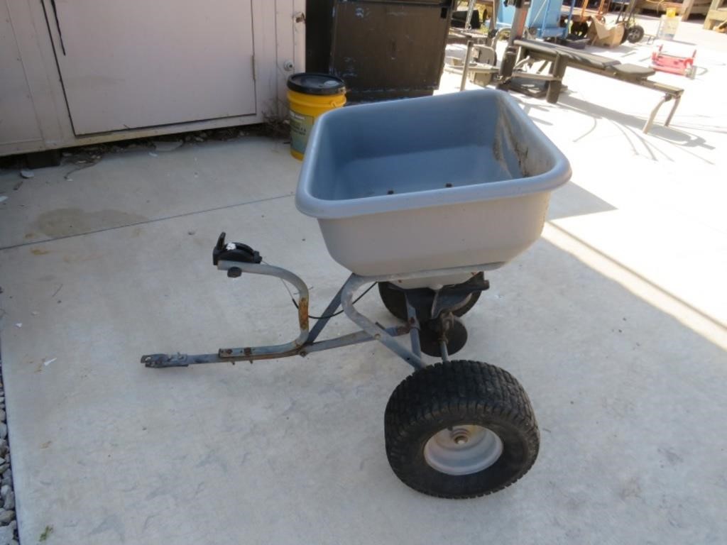 Pull-Type Lawn Seeder