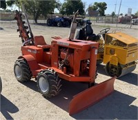 DITCHWITCH V-30 S.P. Ditcher, 4wd, Gas