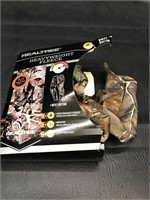 New medium Realtree M heavyweight fleece