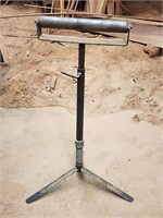 Adjustable Metal Roller Stand