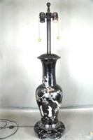 Beautiful Mother of Pearl Inlaid Lamp