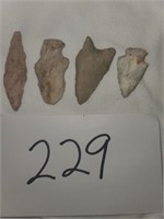 4 Small Arrowheads