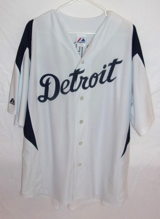 Cabrera Detroit Tigers baseball jersey.