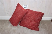 (2) Throw Pillows