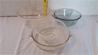 4 PC Pyrex Dishes