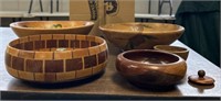 Miscellaneous lot of wooden bowls