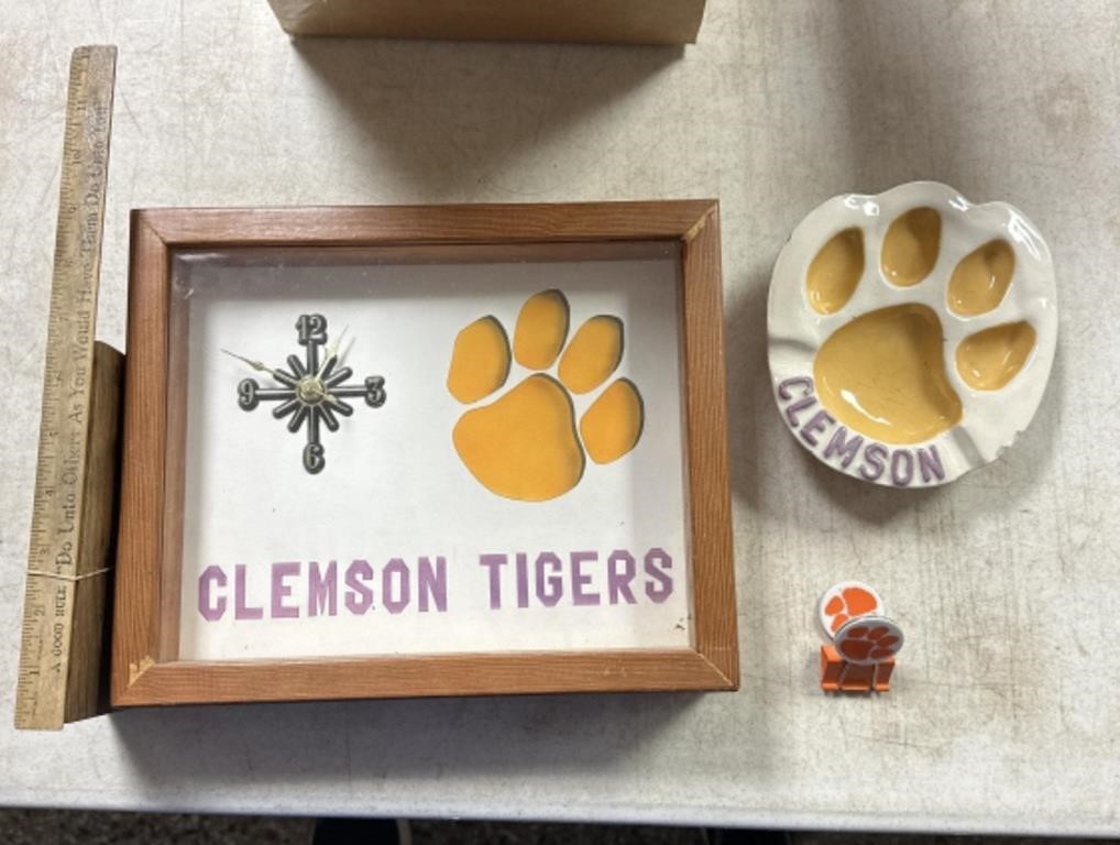 Battery powered Clemson clock and trinket tray