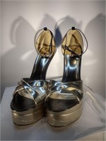 Elegant Gold  Shoes Women Size 10