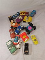 C7) Vintage toy vehicles. Most are metal. Buddy L,