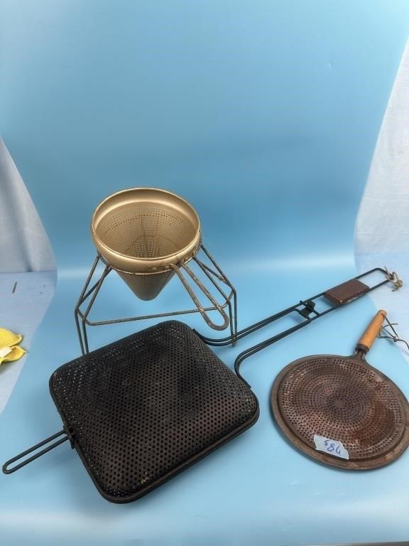 3 Camp Fire Cooking Items