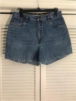 VINTAGE BILL BLASS CUT OFF DENIM SHORTS SIZE 10