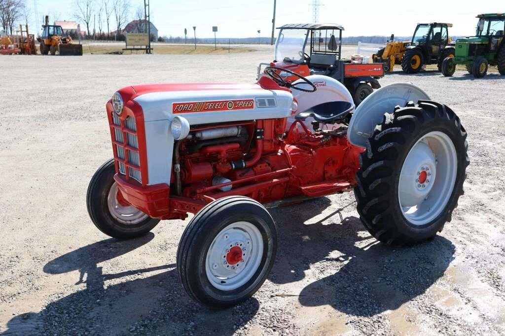 Ford 801 Select O Speed Tractor Live And Online Auctions On