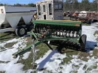 John Deere 8100 Grain Drill