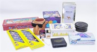 Camel Lot: Lighter's, Poker Set, Mini Mag Lite