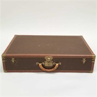 Louis Vuitton vintage suitcase with pull-out tray