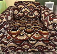 Groovy Print Velour Type Fabric Chair