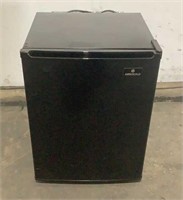 Absocold Mini Refrigerator ARD241AB10R/L