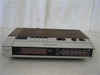 Vintage Realistic Chronomatic alarm clock radio