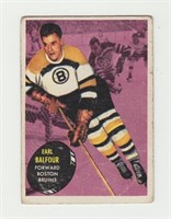 1961 Topps Earl Balfour Hockey Card
