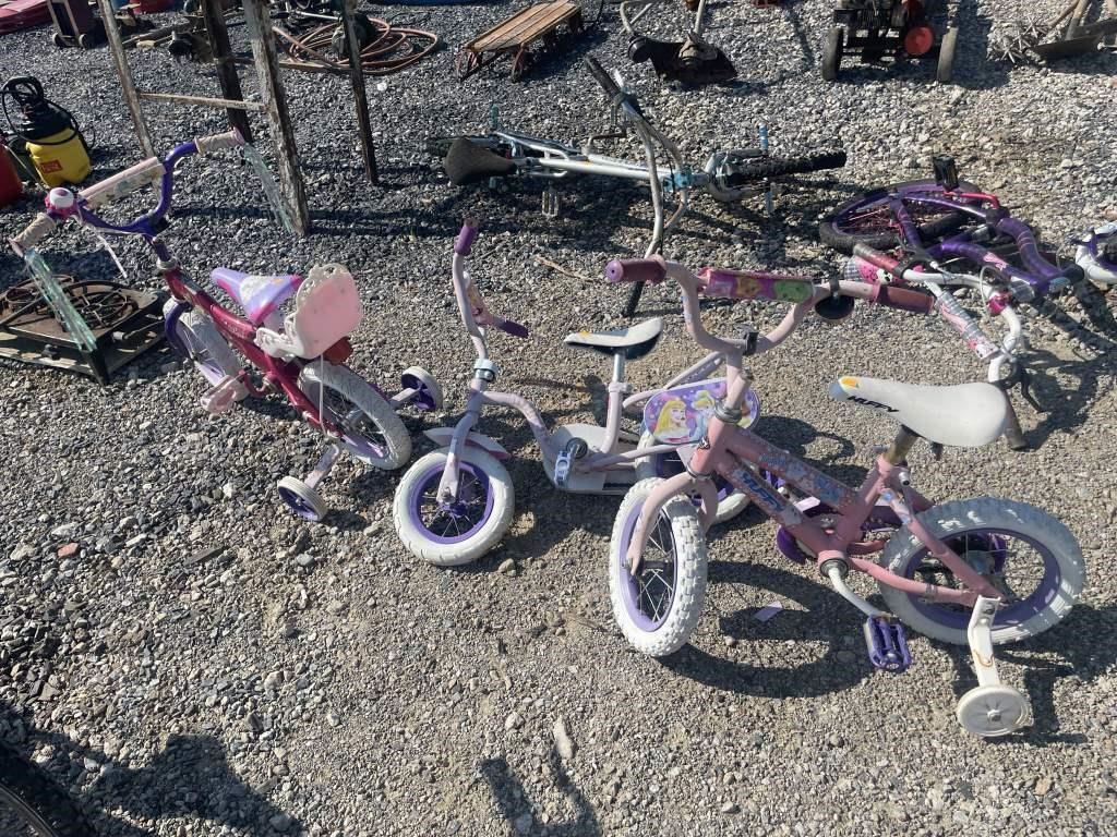 3 small kids bicycle