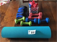 EXERCISE MAT, WEIGHTS