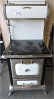 Heartland Electric Stove and Oven