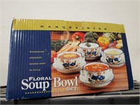 Stoneware soup bowl boxed set
Set of 4