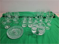 23 pieces of Glassware