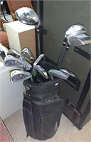 Wilson golf bag with 12 Wilson golf clubs,