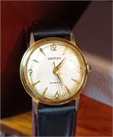 BEAUTIFUL MENS CROTON WATCH WORKING