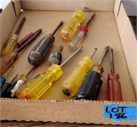 Assortment of Unbranded Screwdrivers ALL TO GO!!