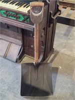 Square Shovel