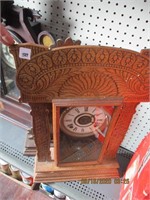 Antique Gingerbread E. Ingraham Clock