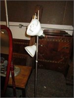 Floor Lamp - Chrome - 3 Lights