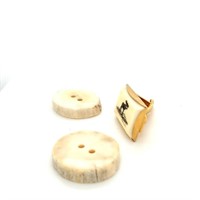 Pair of ivory buttons, and scrimmed ivory tie clip