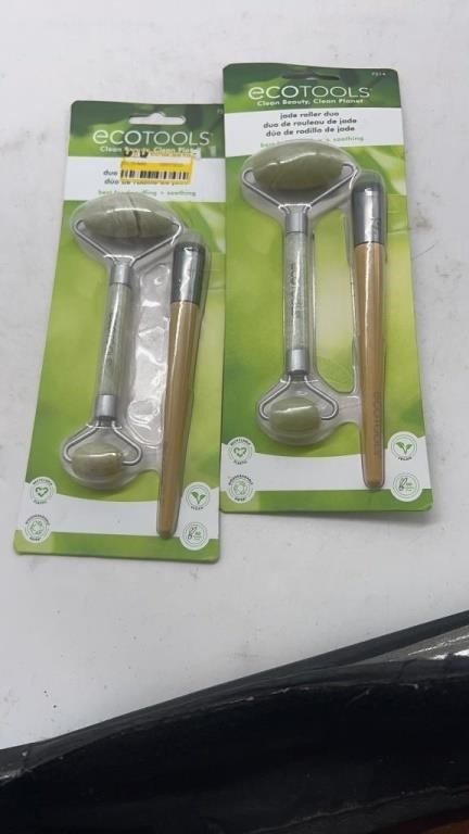 2 eco tools jade roller duo